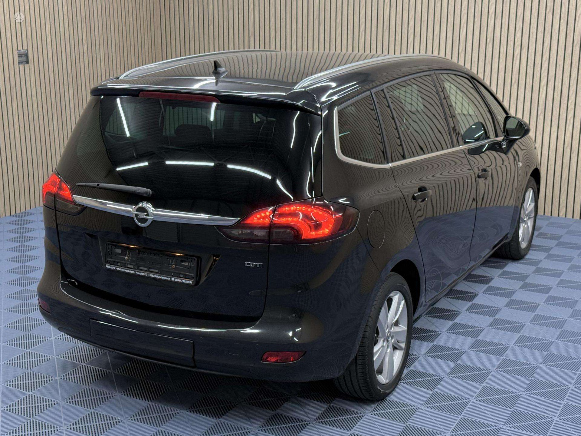 Opel Zafira Tourer