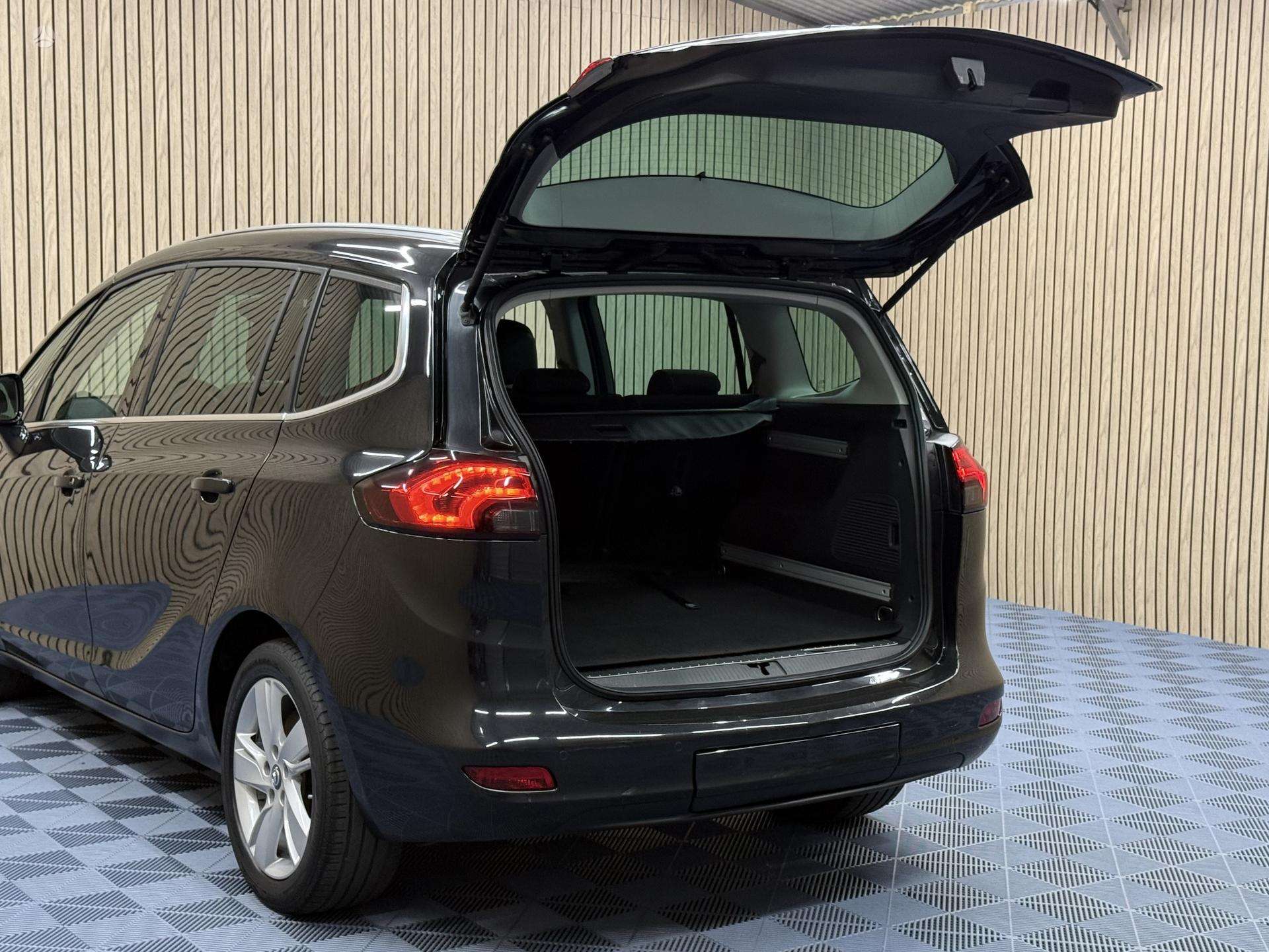 Opel Zafira Tourer