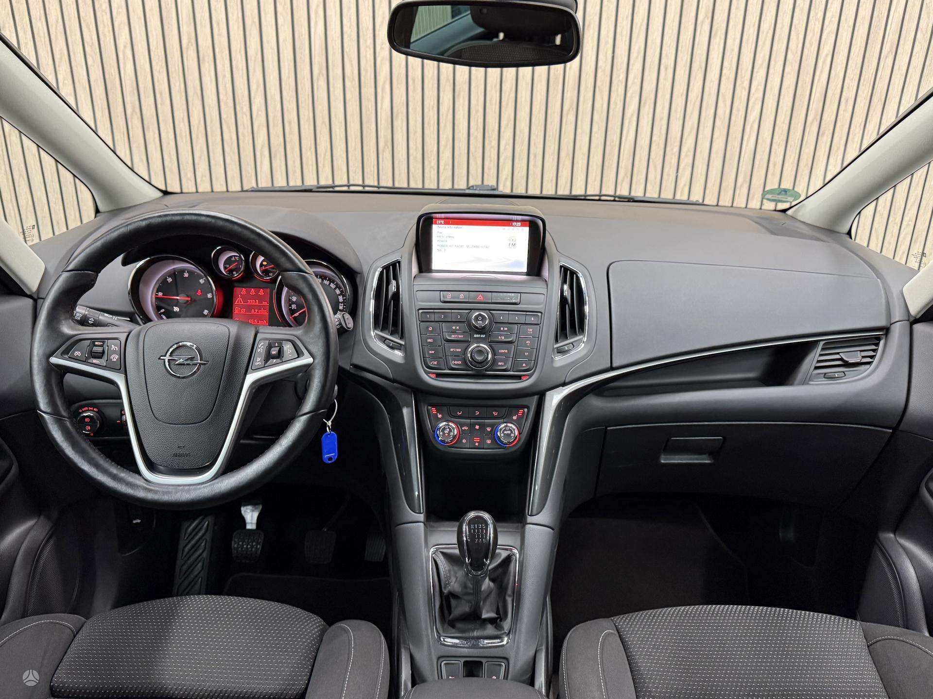 Opel Zafira Tourer