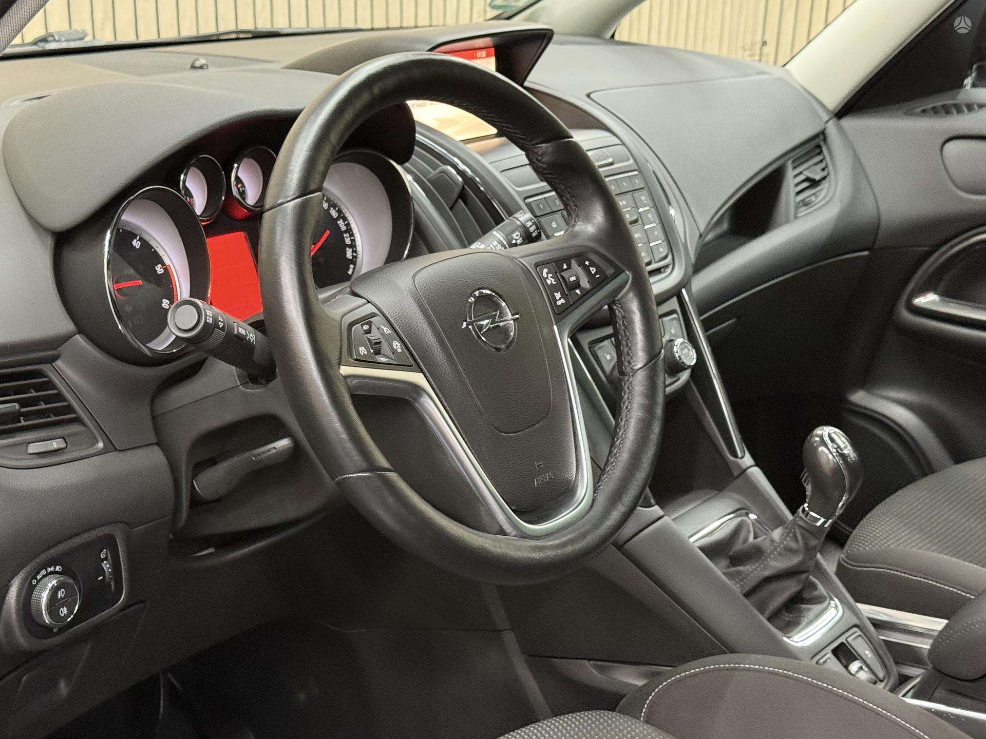 Opel Zafira Tourer
