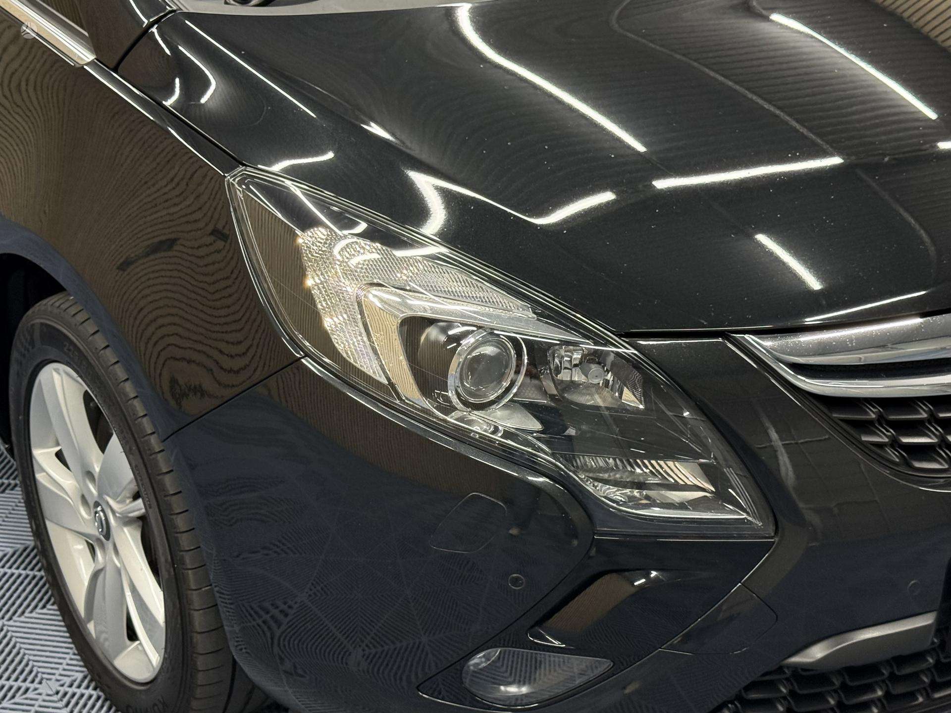 Opel Zafira Tourer