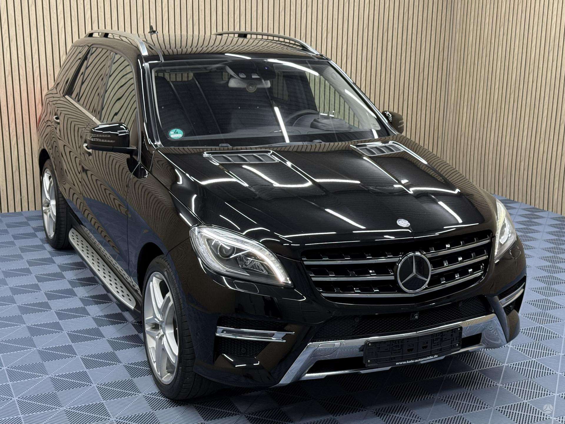 Mercedes-Benz ML350