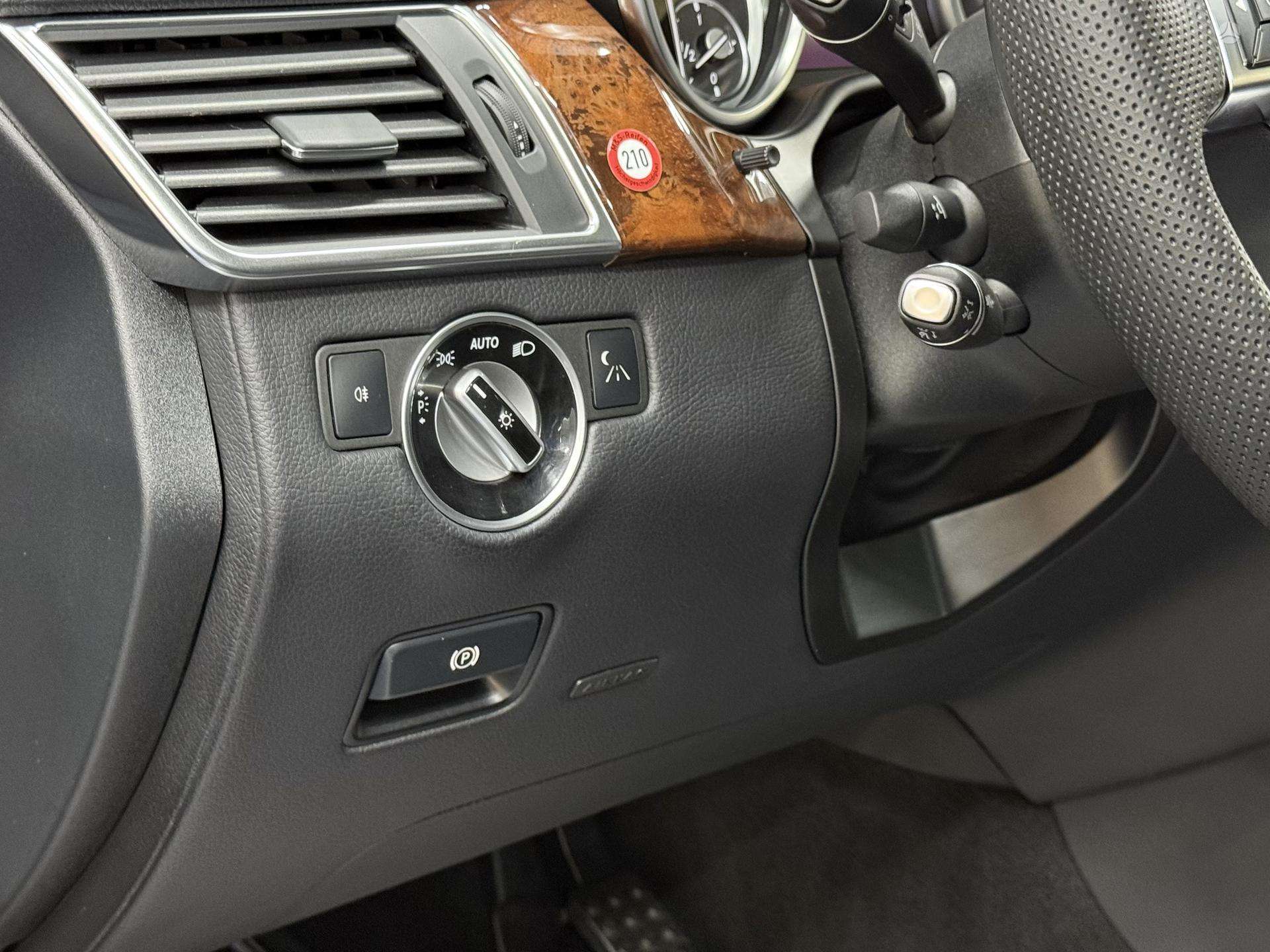 Mercedes-Benz ML350