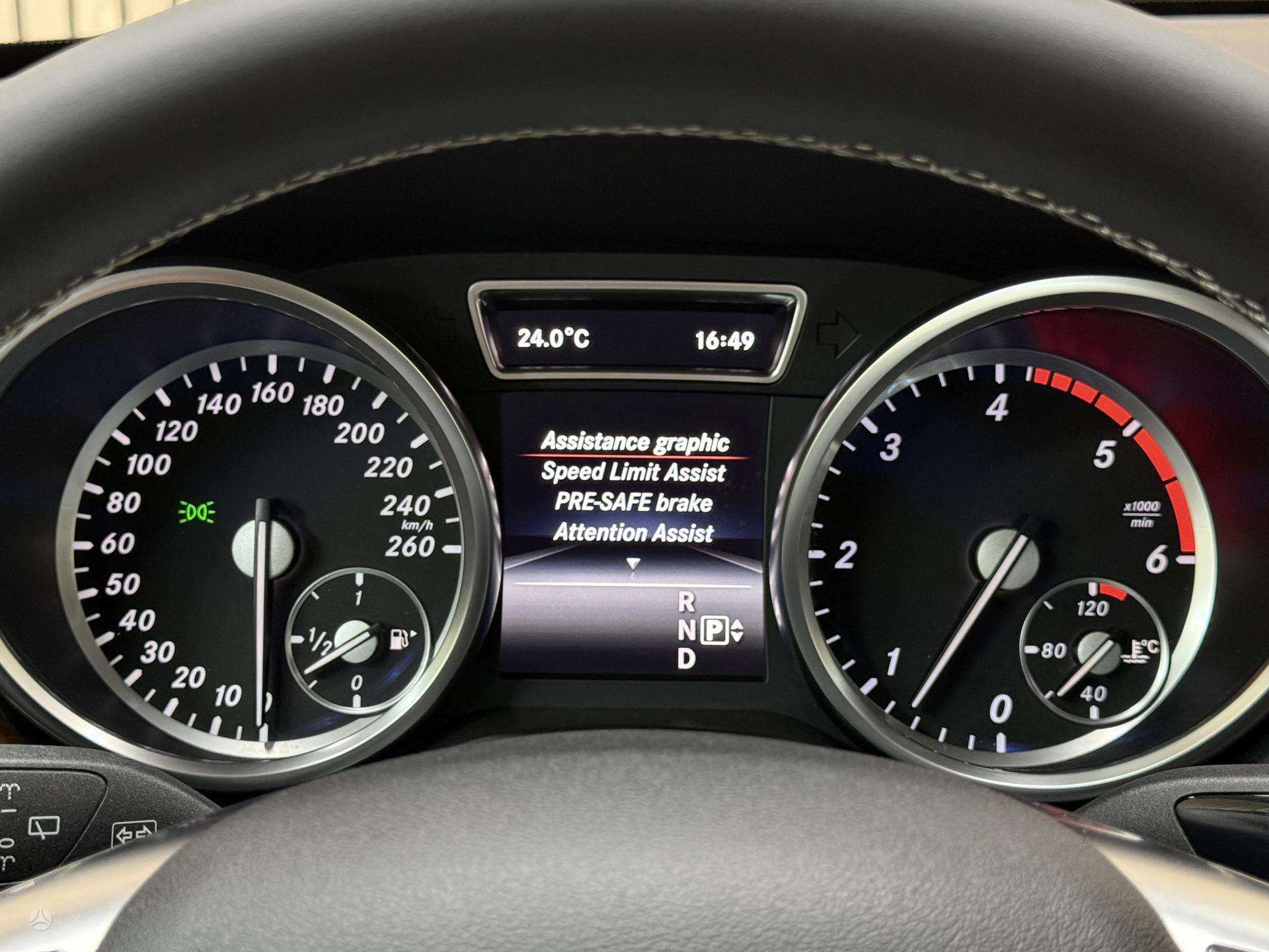 Mercedes-Benz ML350