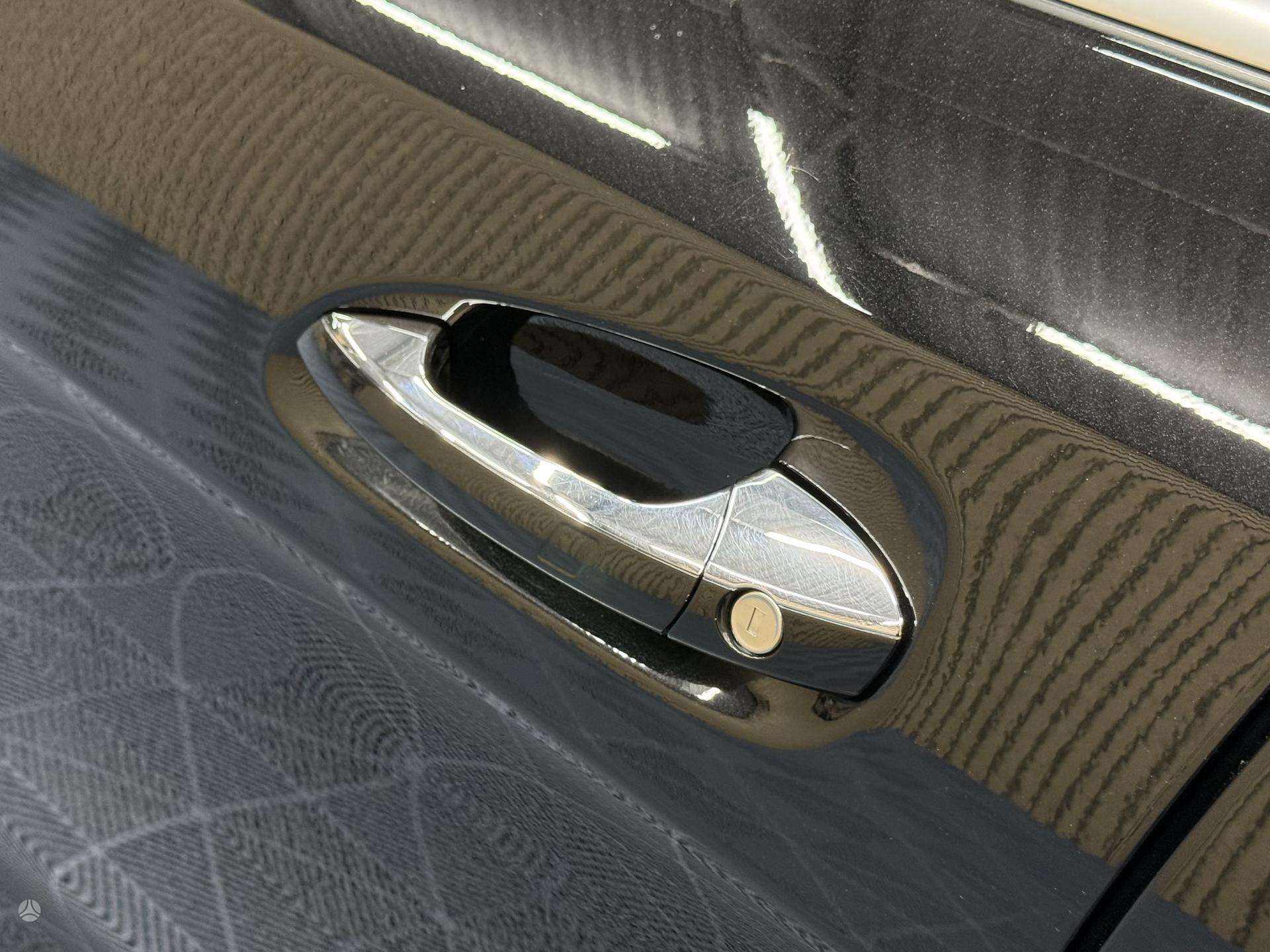 Mercedes-Benz ML350