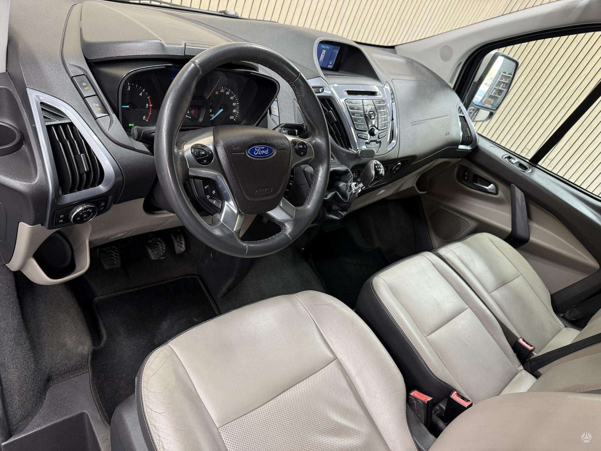 Ford Tourneo Custom