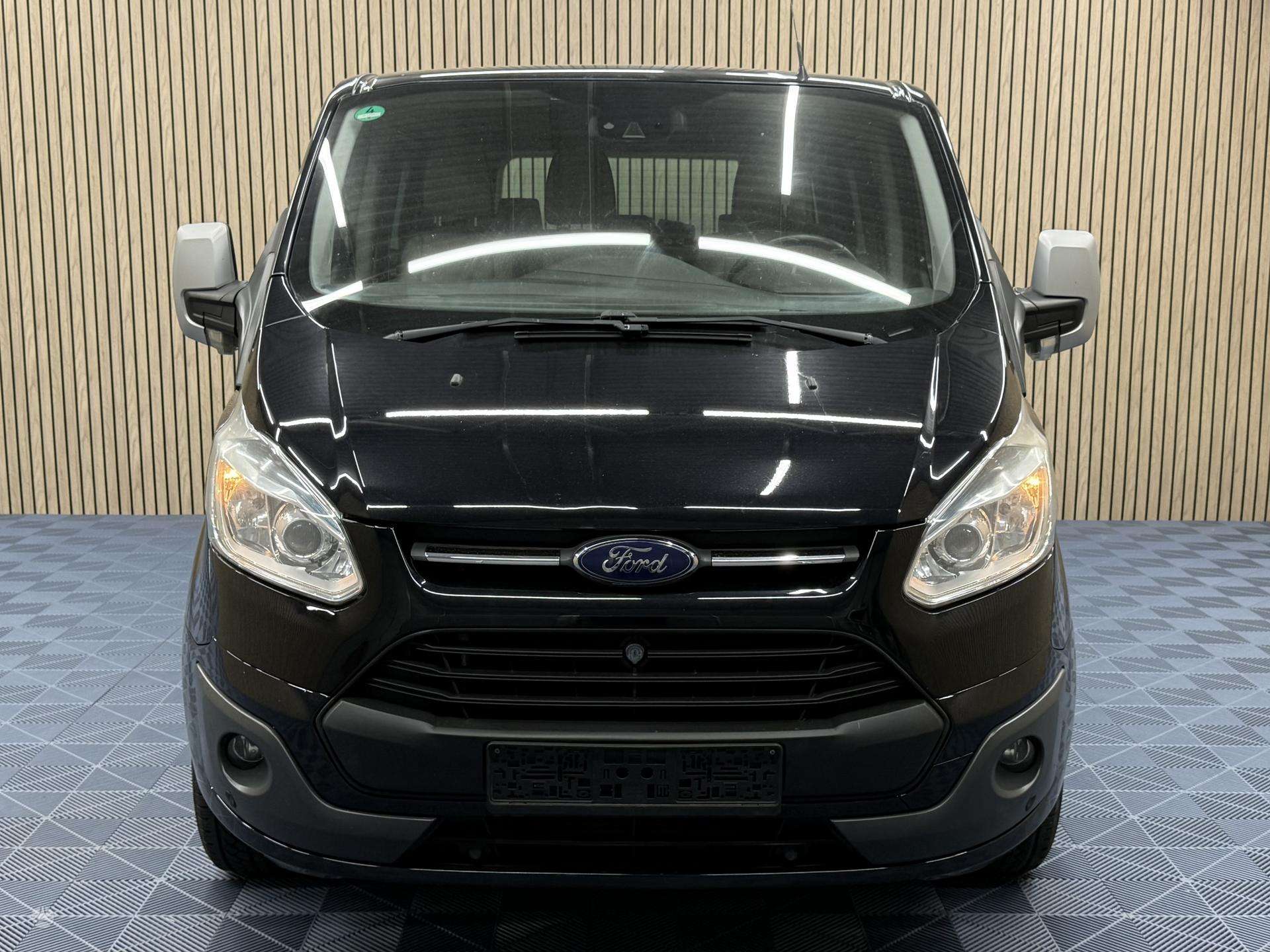 Ford Tourneo Custom