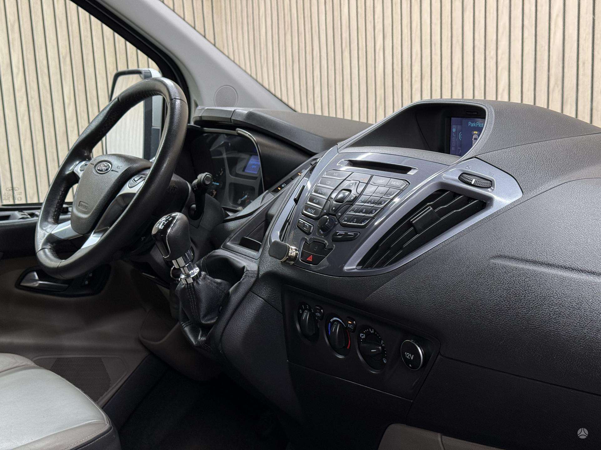 Ford Tourneo Custom