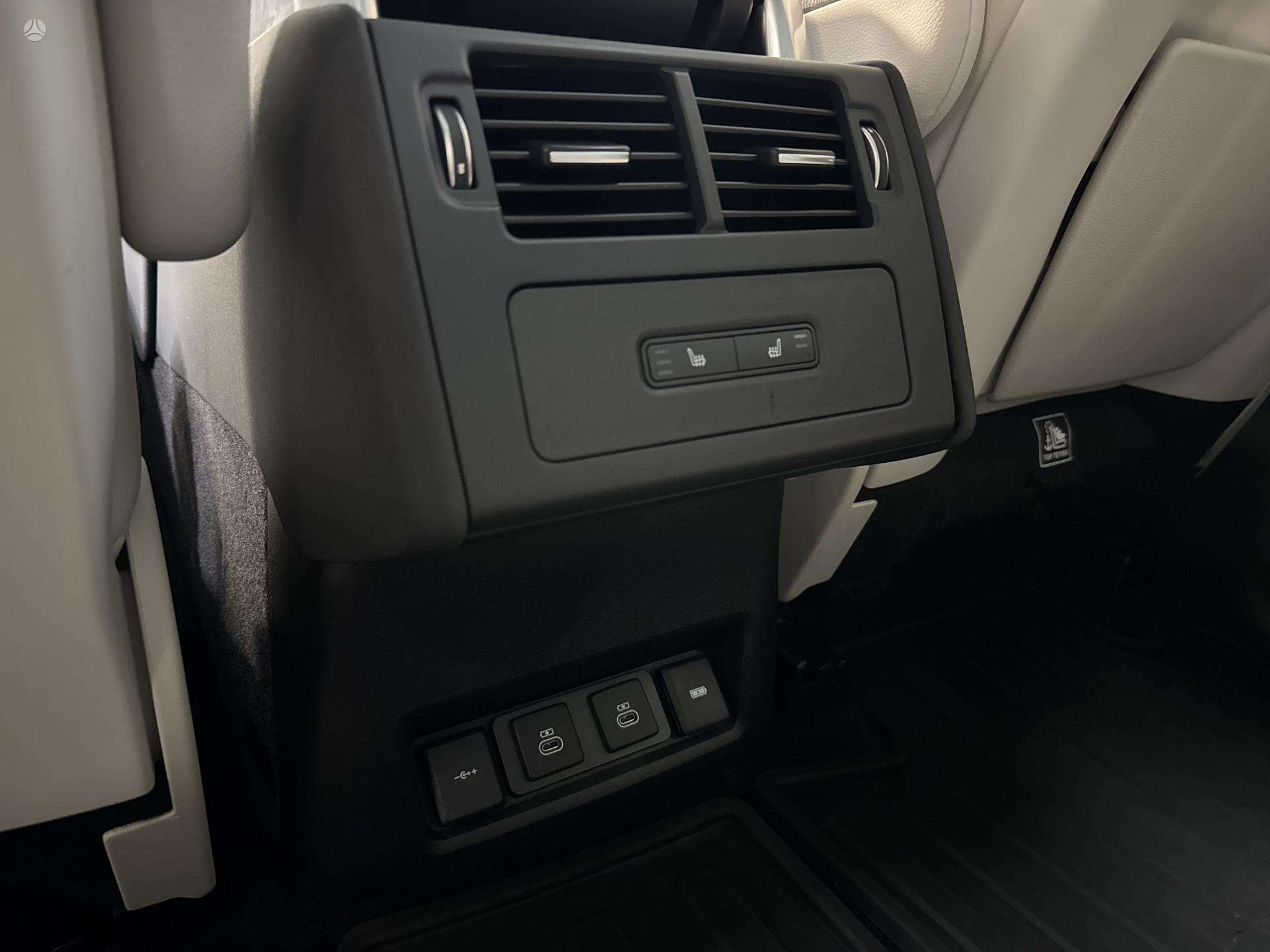 Land Rover Ridscovery Land Rover Discovery, 3.0 l., visurgājējs / krosovers 2021-06 m ...