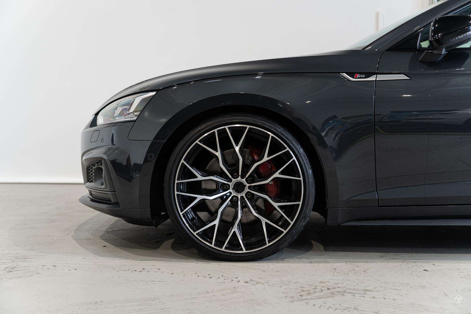 Audi S5
