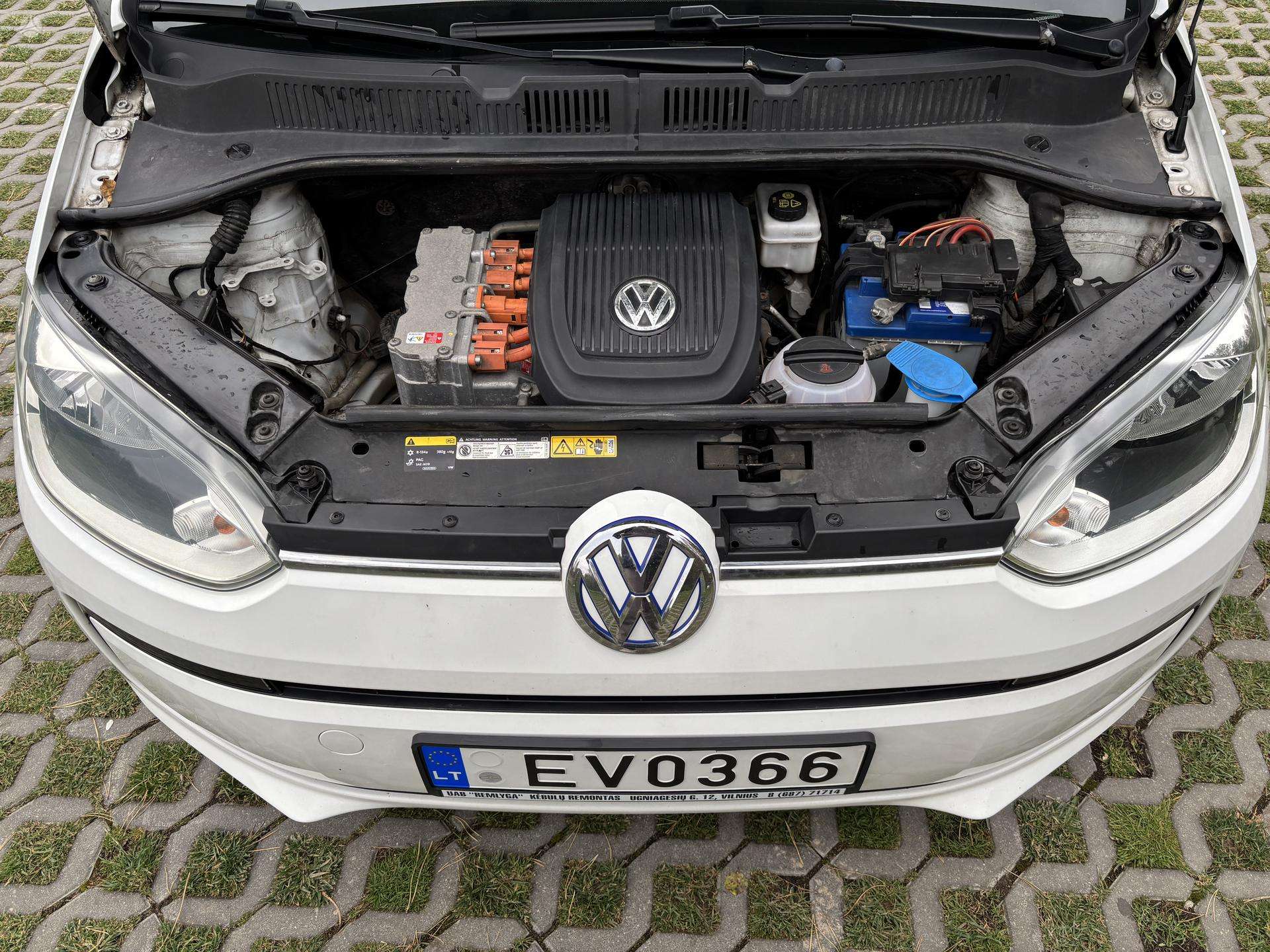 Volkswagen Up, 19 kWh, hečbeks 2015-11 m., | A32617750
