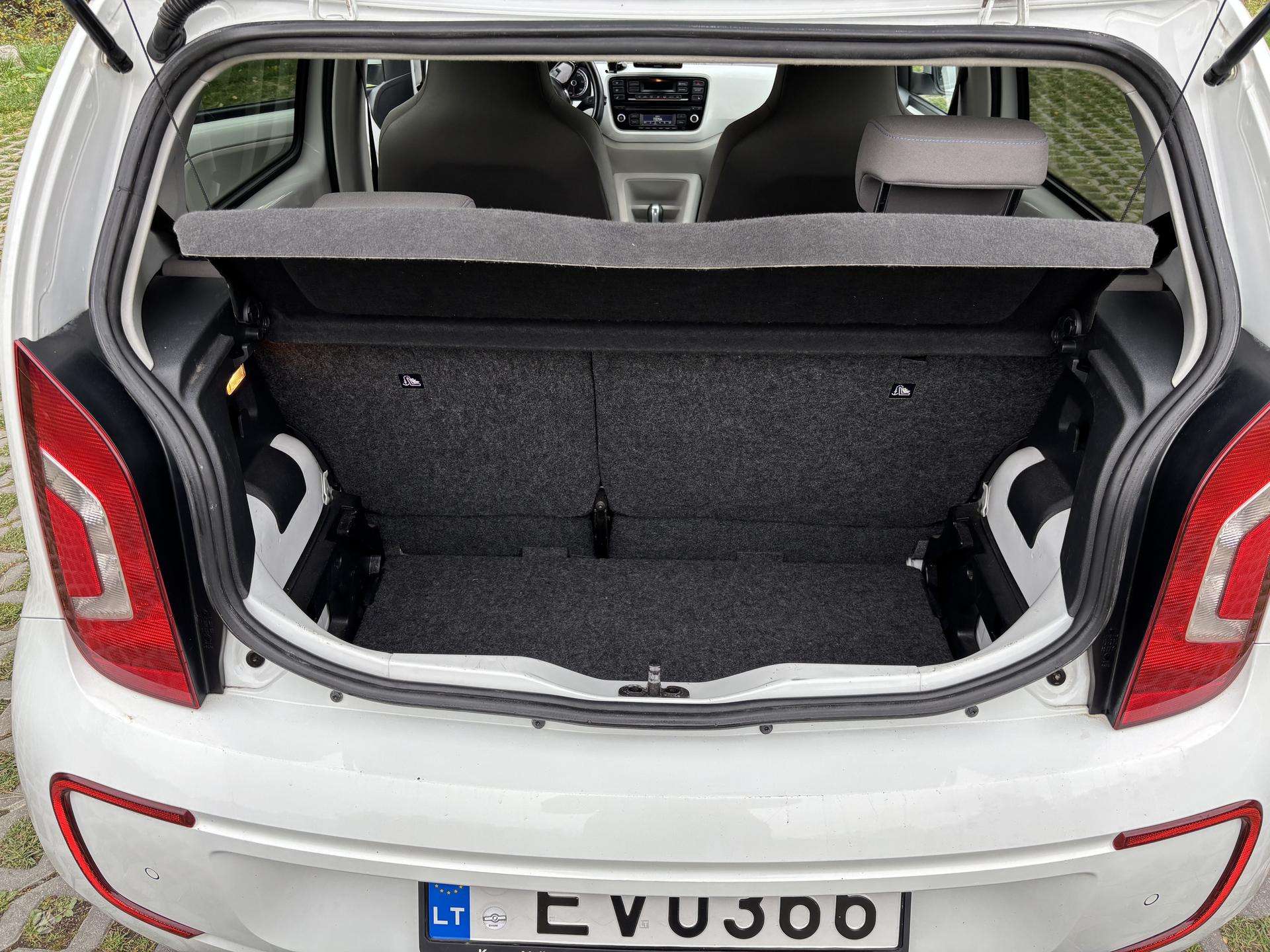 Volkswagen Up, 19 kWh, hečbeks 2015-11 m., | A32617750