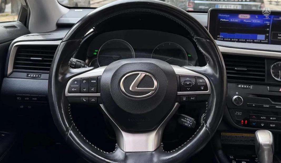 Lexus