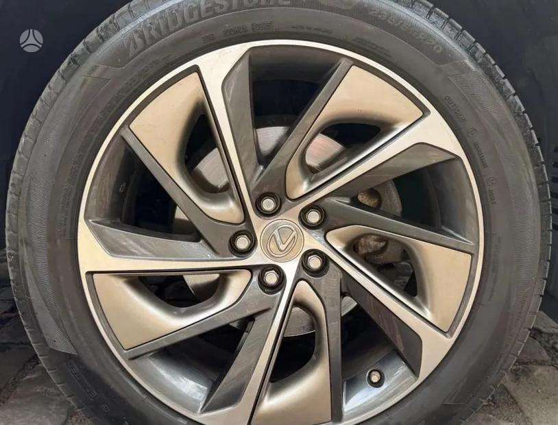 Lexus
