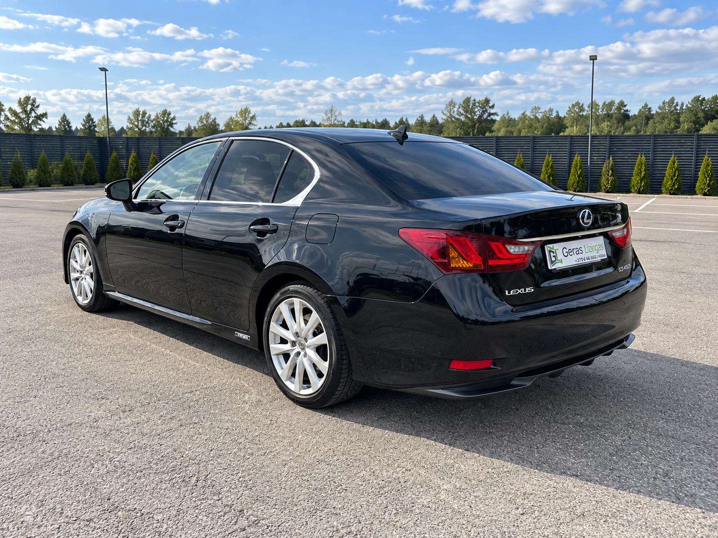 Lexus