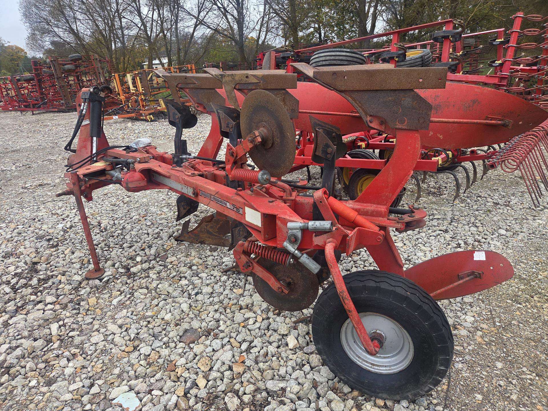 Massey Ferguson Massry Fergusson 715, arkli | A32750452