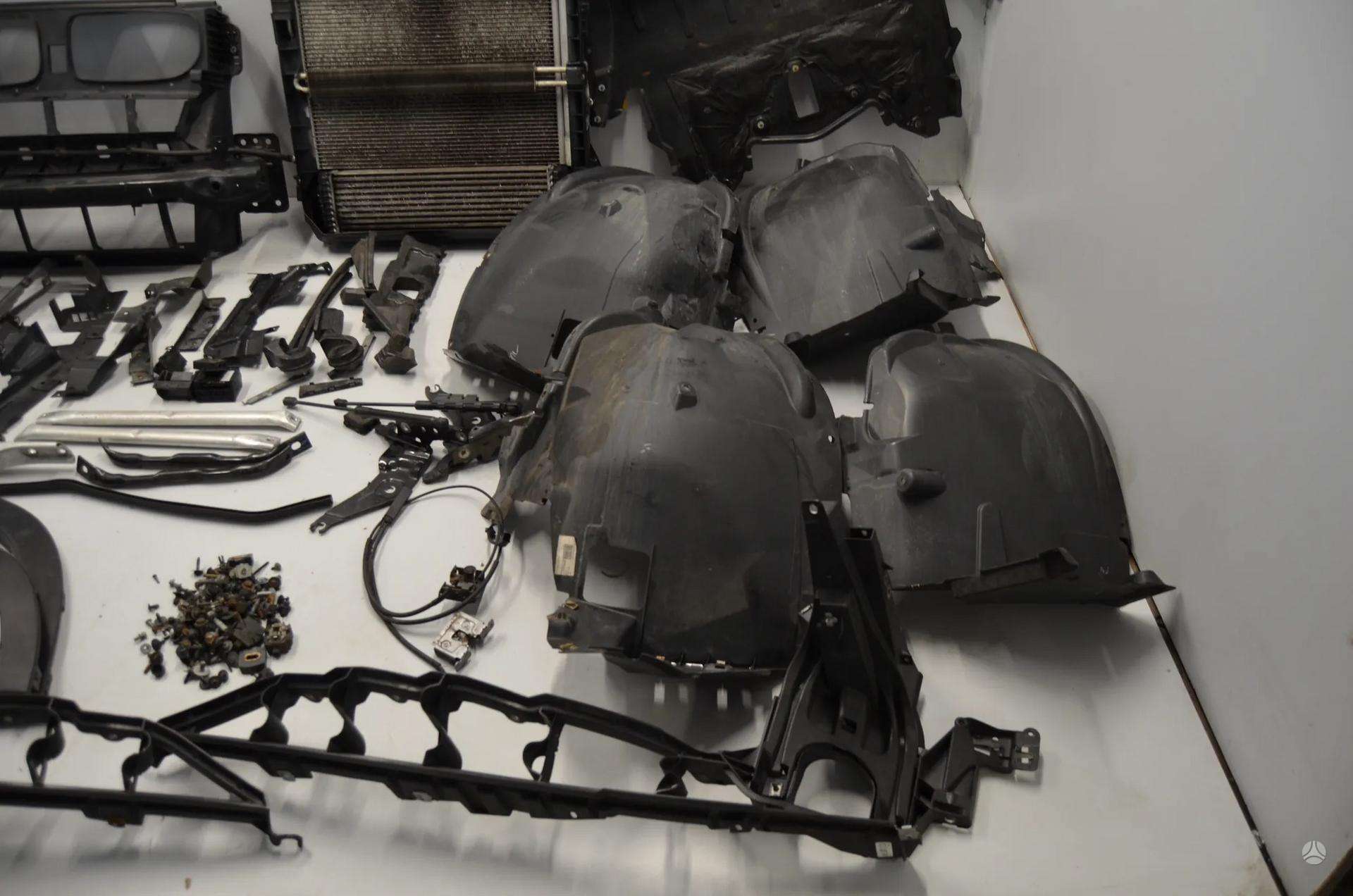 BMW X5 body parts 2011-12 m., | A32780204