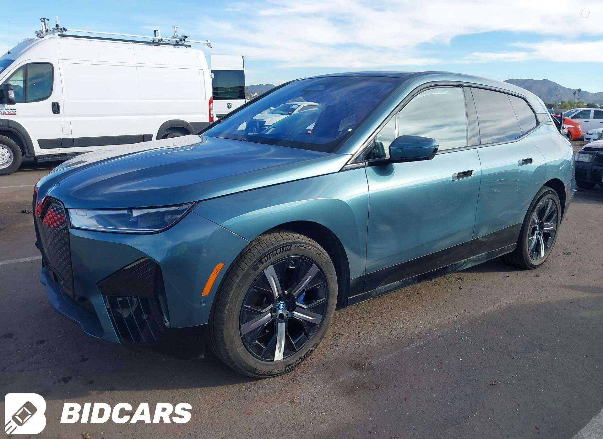 Shiny Metal Ridges BMW iX, Blue ridge mountain metallic, Bmw ix xdrive50 awd 2023 metų jav ...