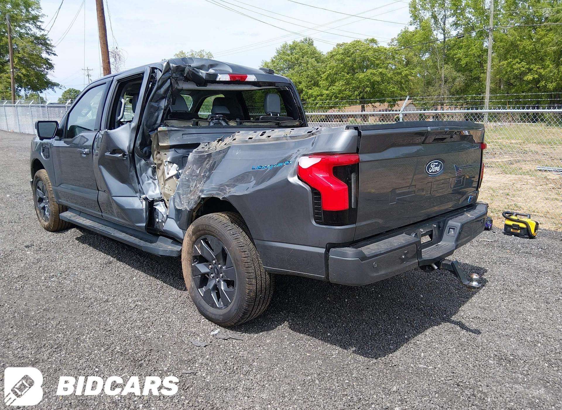Ford F-150, M7 – Carbonized Gray Metallic, Ford f 150 lightning flash ...