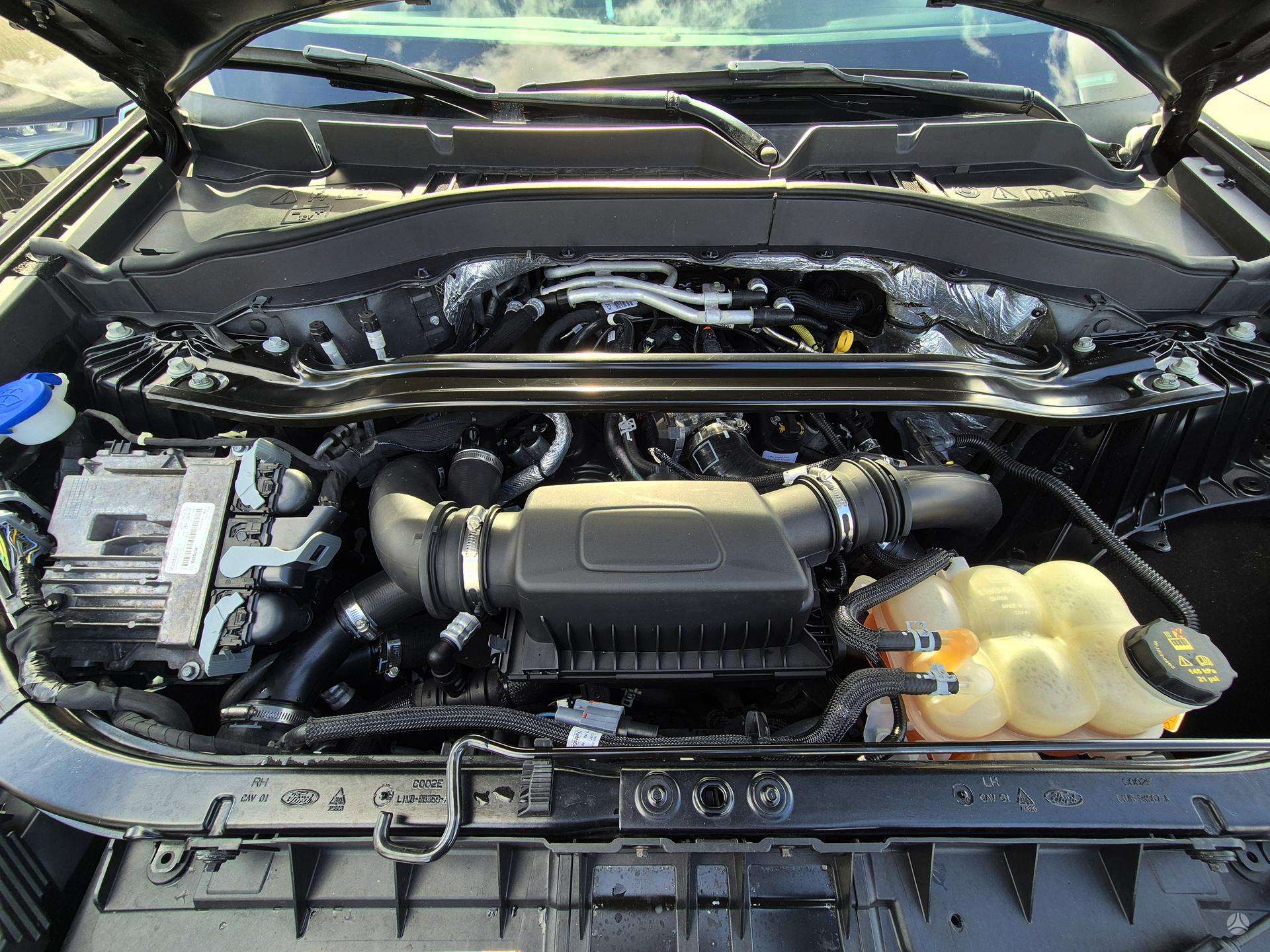 Ford Explorer, 3.0 l., Внедорожник / Кроссовер 2020 m., | A32847792
