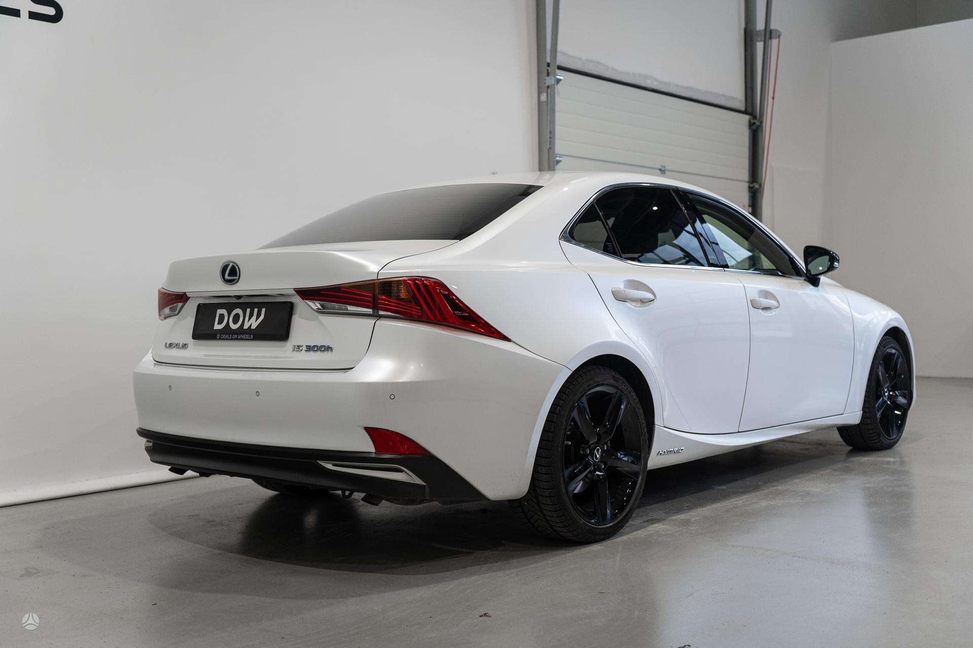 Lexus IS 300h
