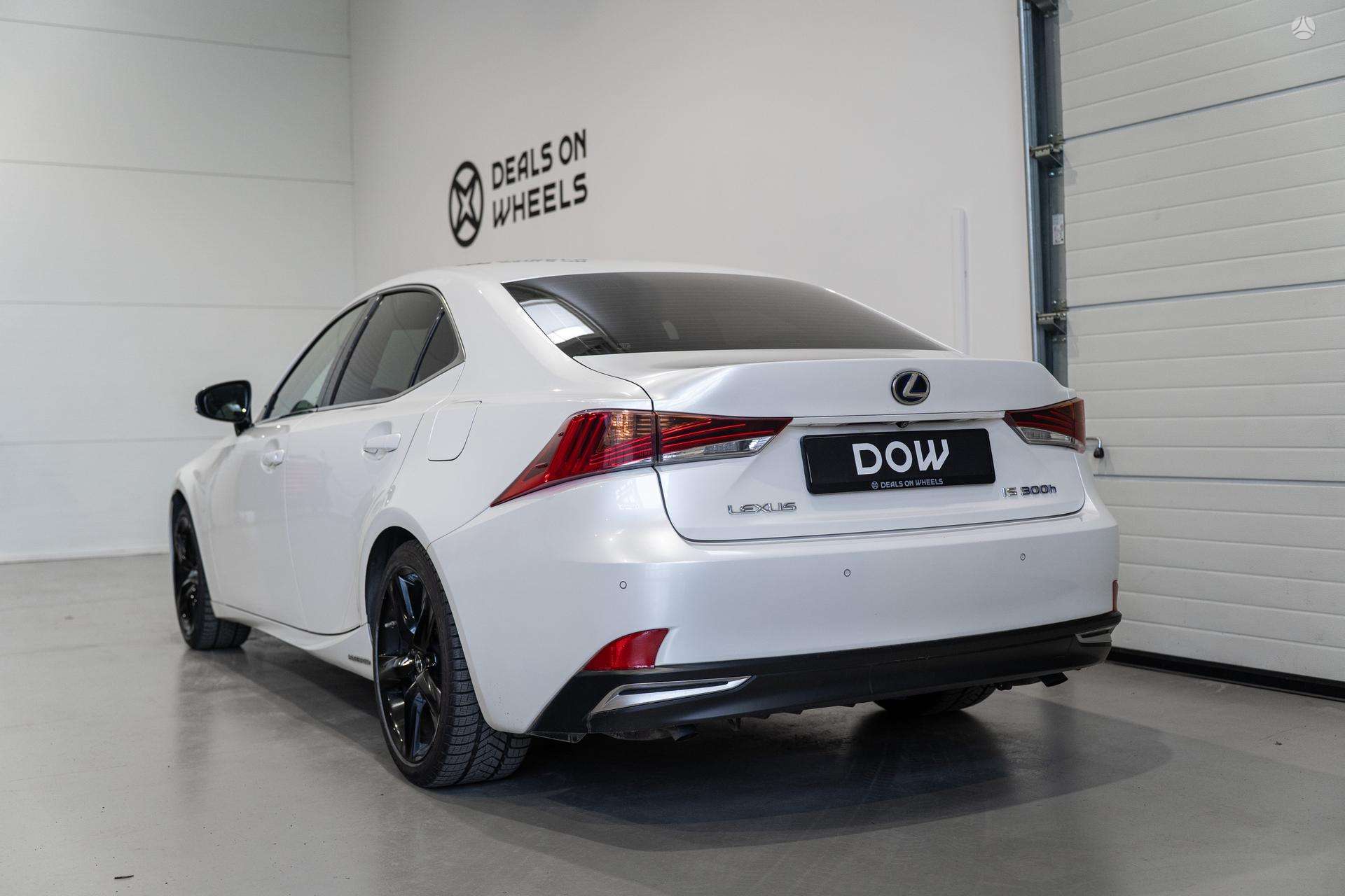 Lexus IS 300h
