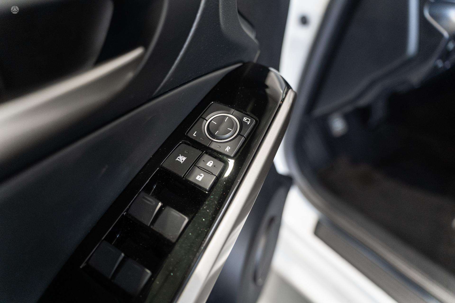 Lexus IS 300h
