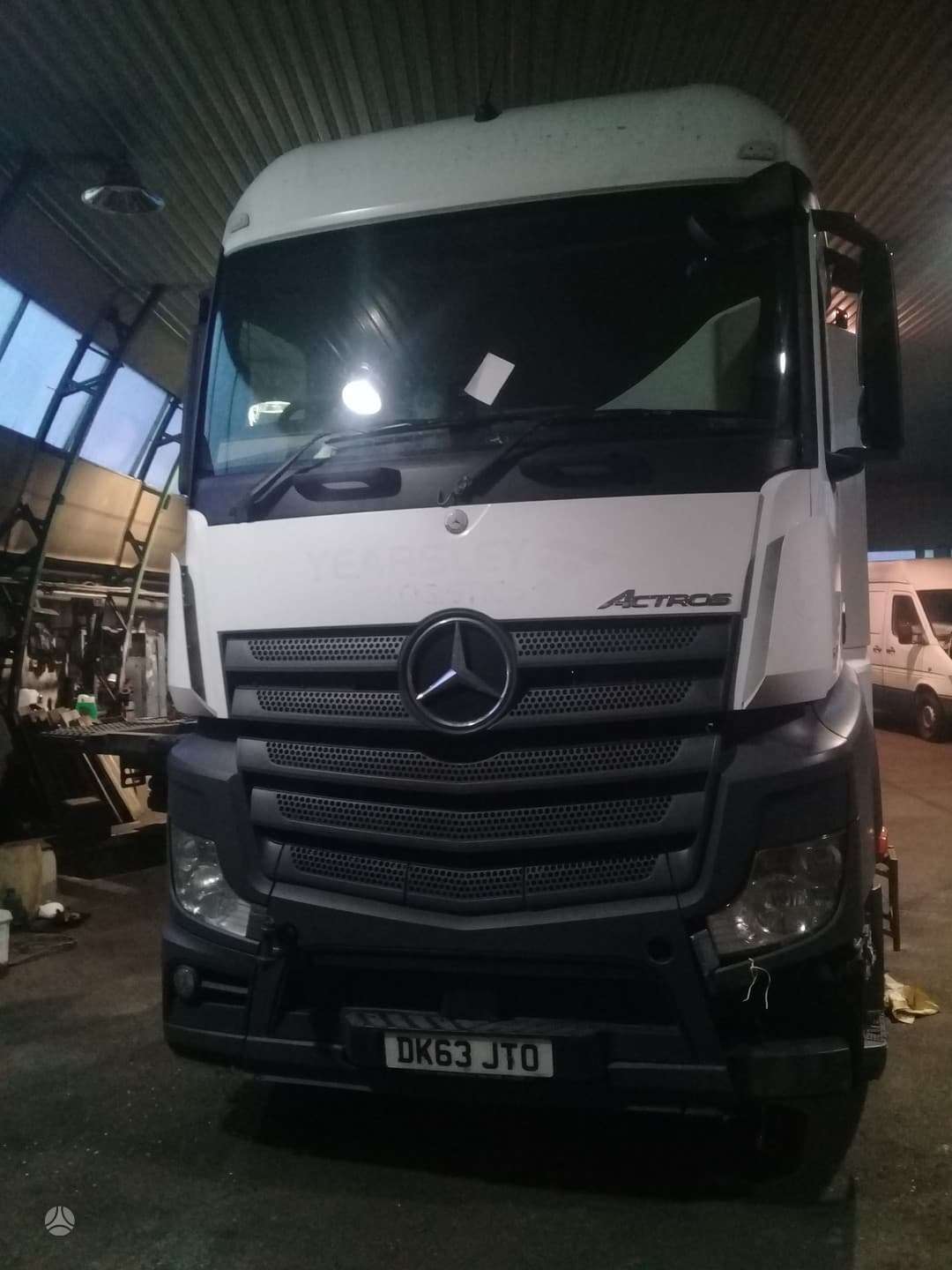 Mercedes-Benz Actros MP4, тягачи 2013 m., | A8072607