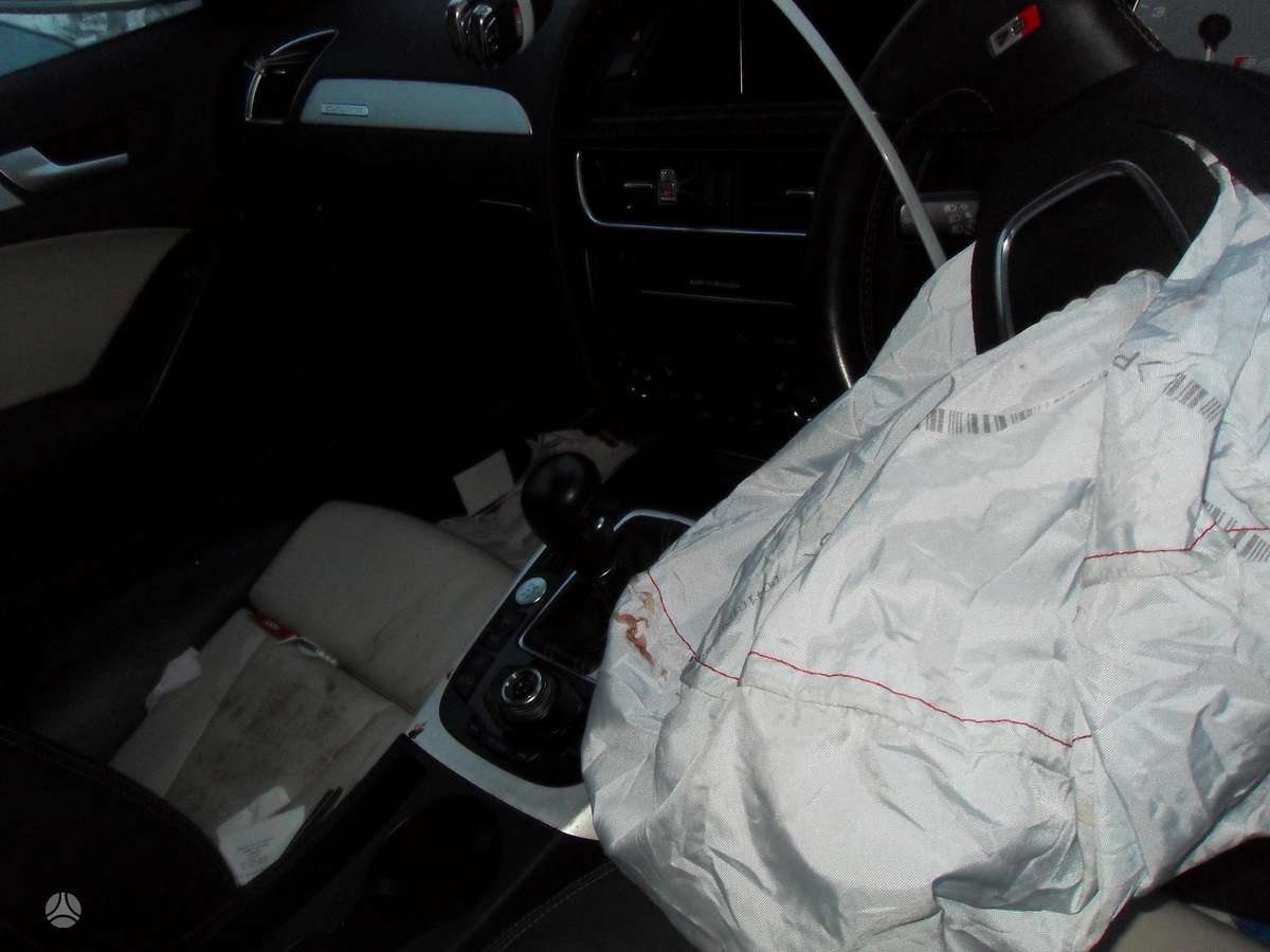 Audi S4 for parts