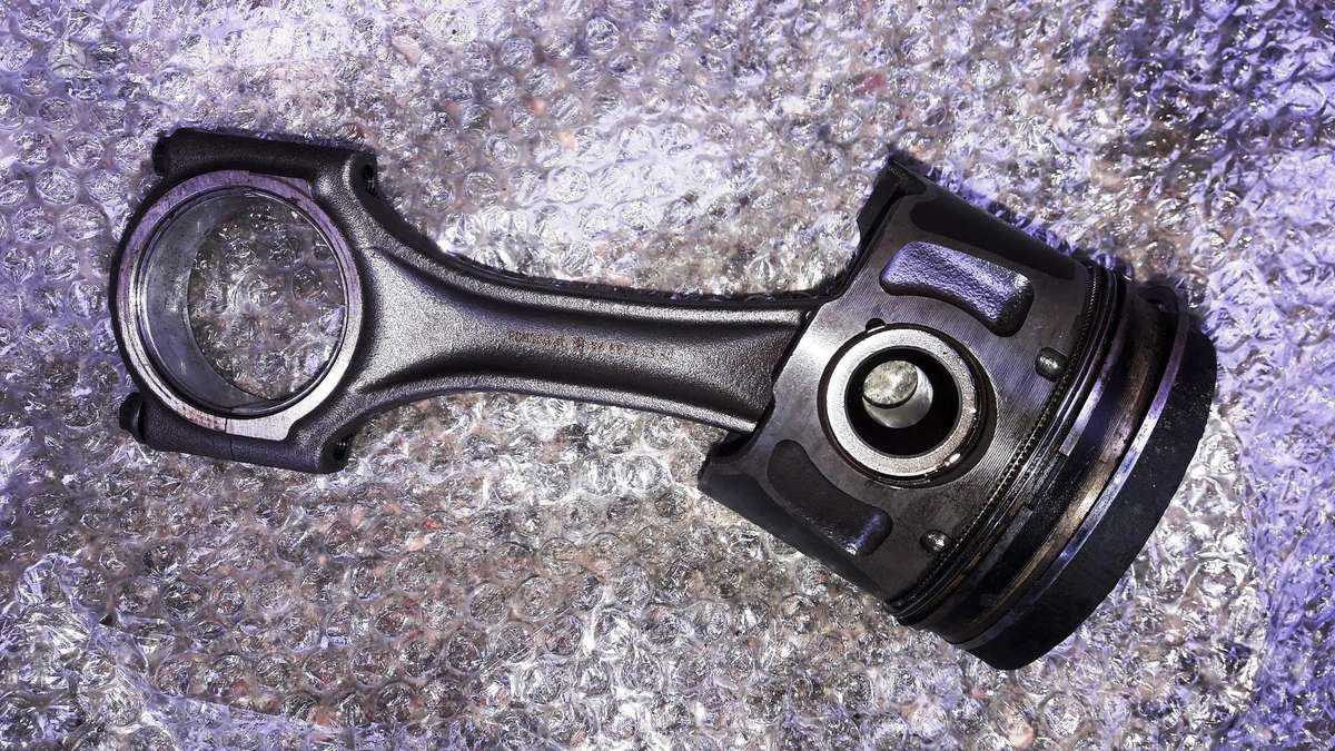 Land Rover Evoque, 2.2 TDCI, variklio detalės