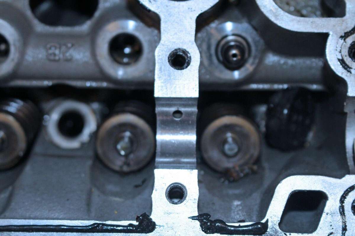 Skoda Superb, 06H103373K 06H103064A, детали двигателя