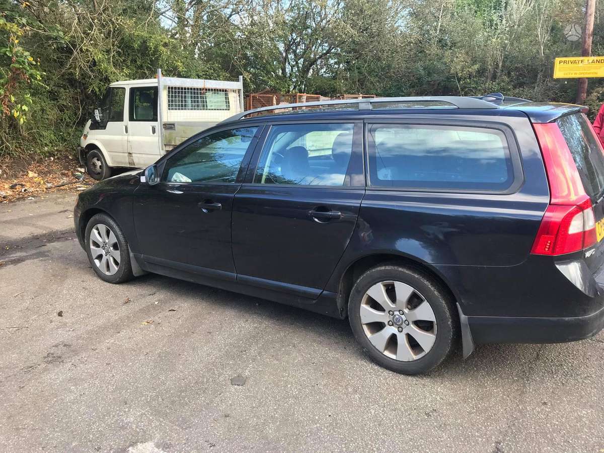 Volvo V70 rezerves daļās