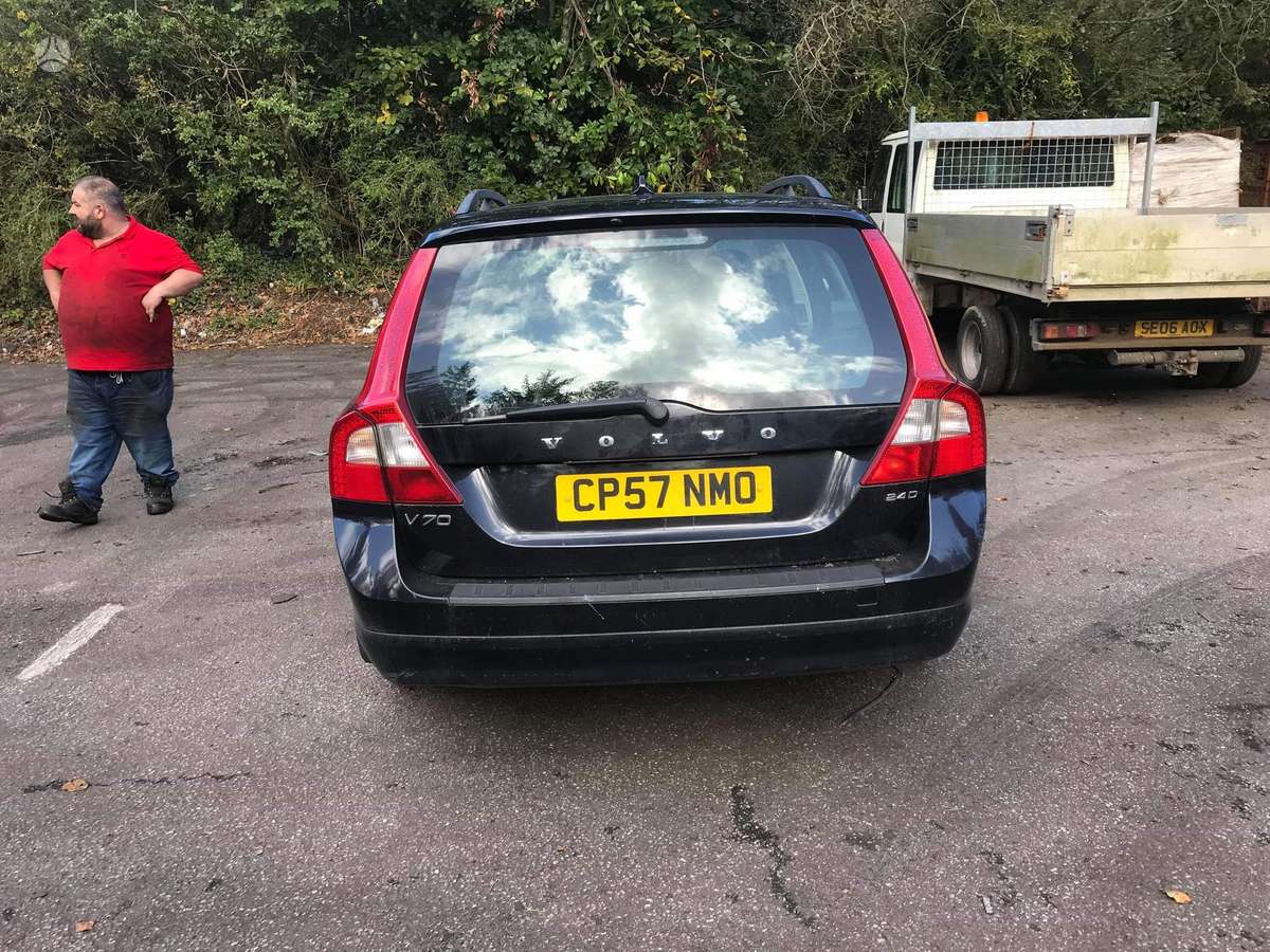 Volvo V70 rezerves daļās