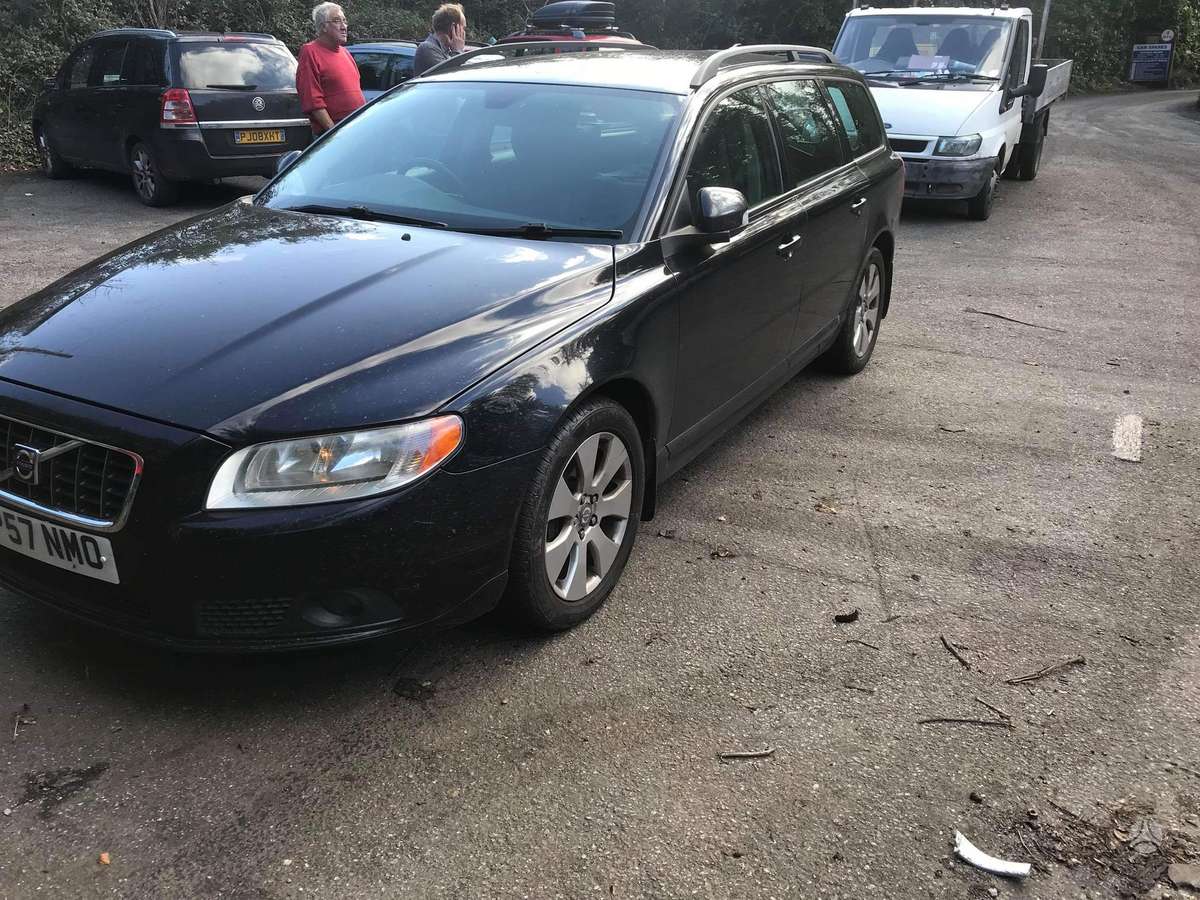 Volvo V70 rezerves daļās