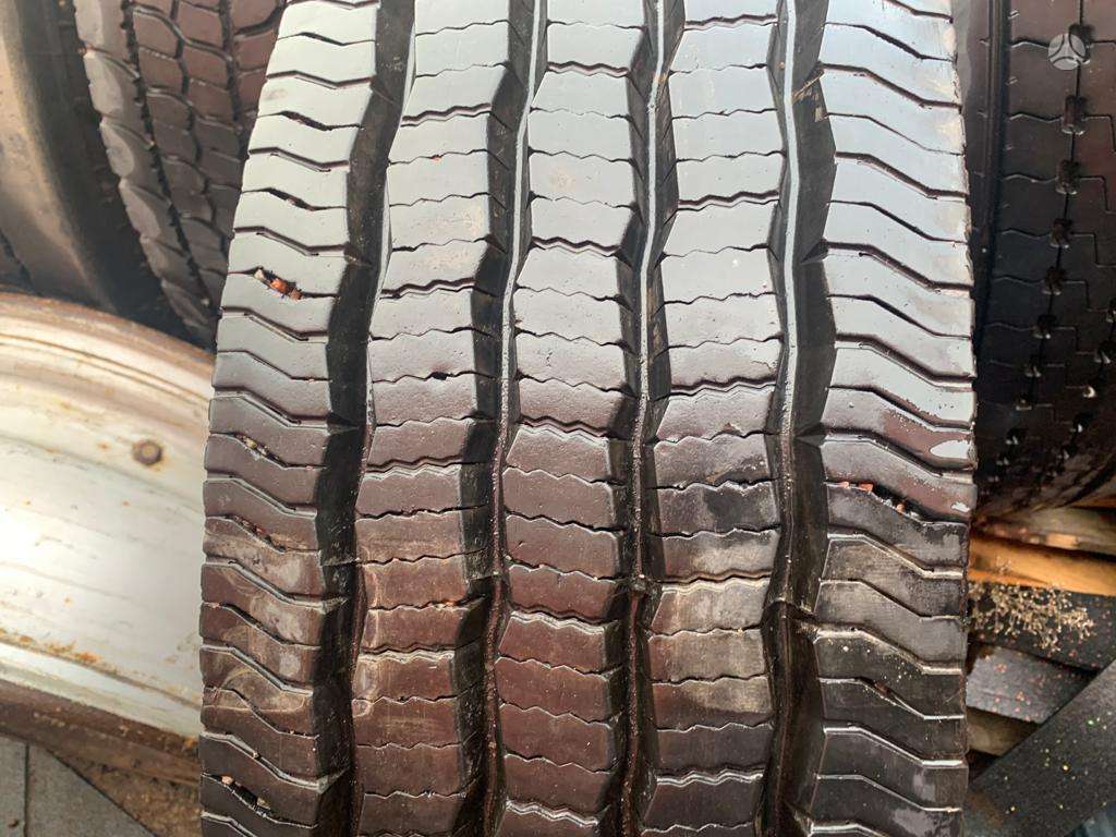 Continental, всесезонные 295/80 R22,5