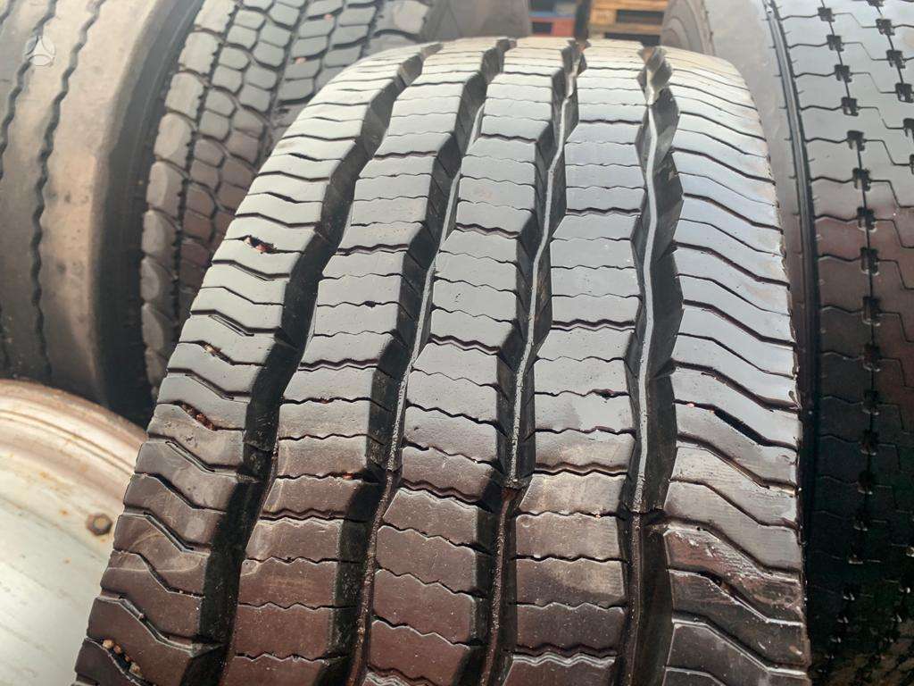 Continental, всесезонные 295/80 R22,5