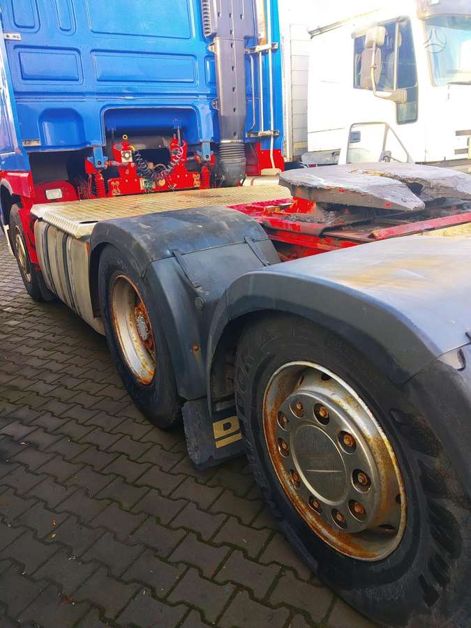 DAF Xf 105  6x2, vilkikai