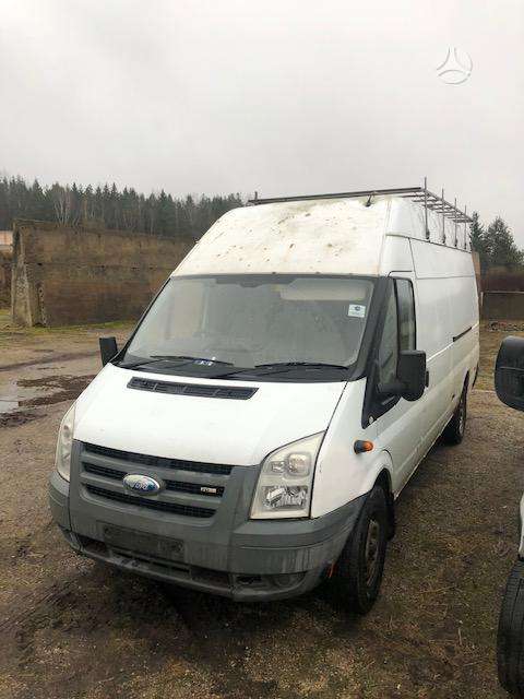 Ford Transit, preču