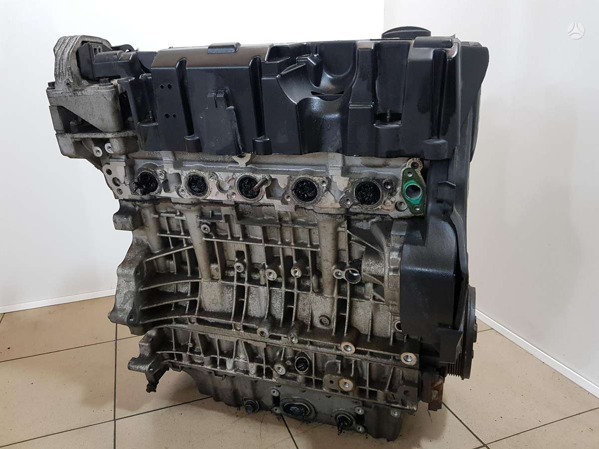 Volvo V70 Variklio kodas d5244t