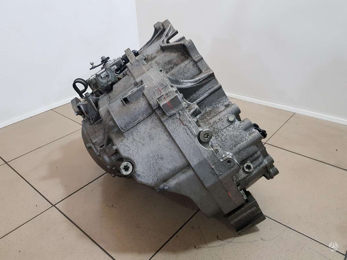 Volvo V70 Variklio kodas d5244t