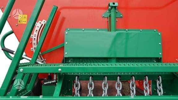 AGRO-MASZ REWO, spreaders