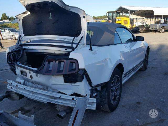 Ford Mustang по частям