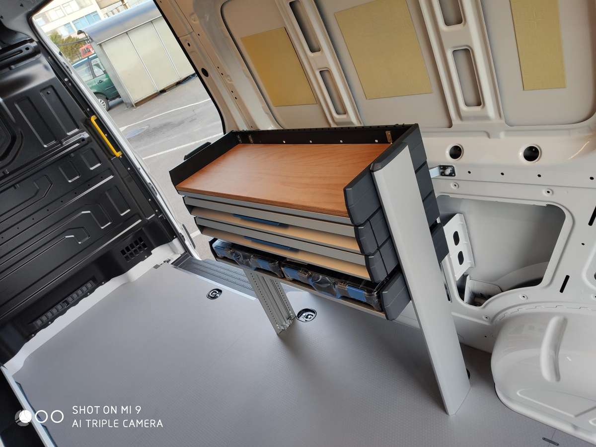 Volkswagen Crafter, cargo vans