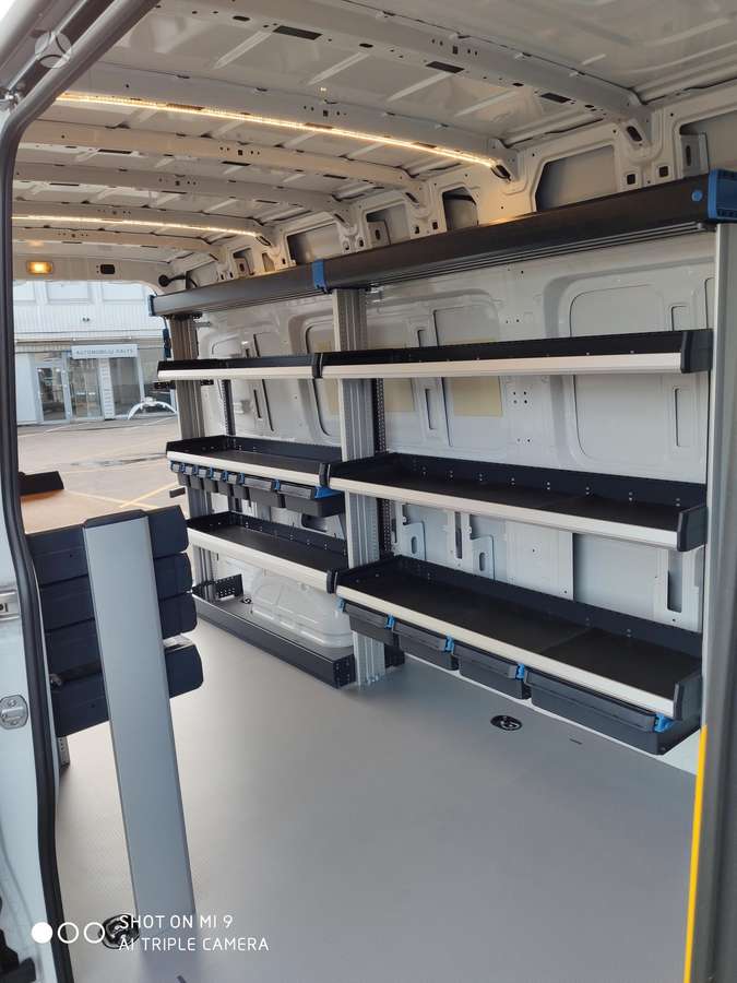 Volkswagen Crafter, preču