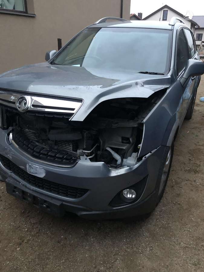 Opel Antara kėbulo dalys