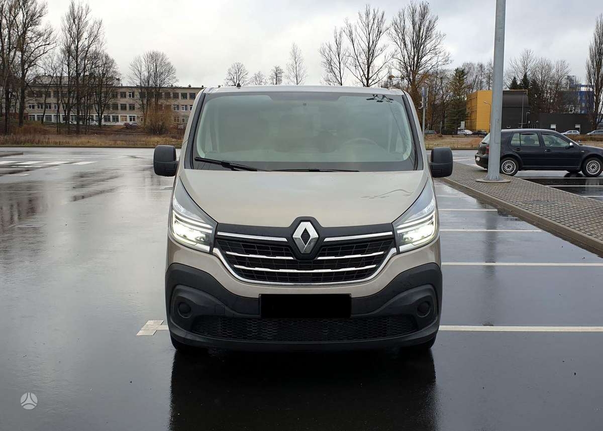 Renault Trafic, passenger minibus