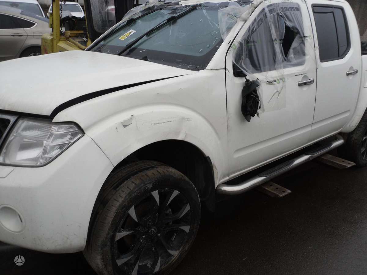 Nissan Navara rezerves daļās
