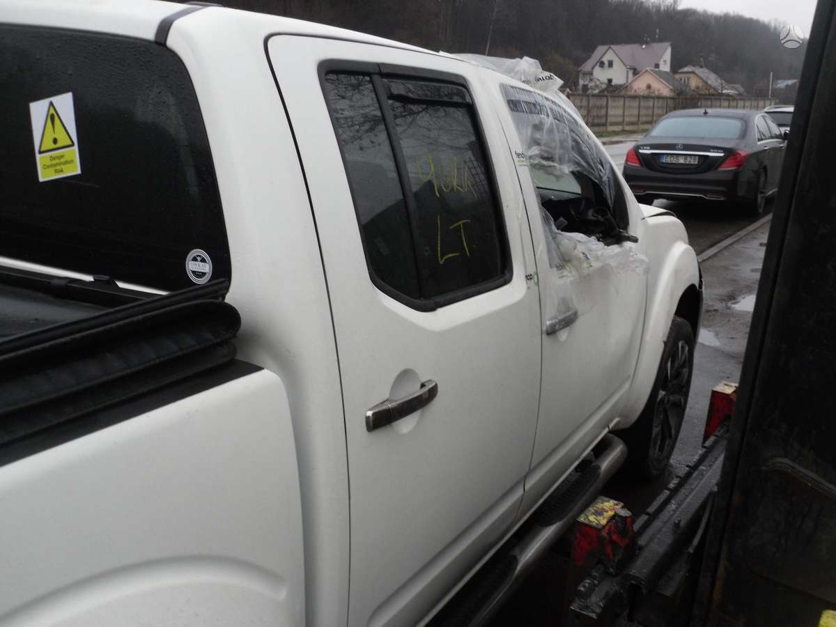 Nissan Navara rezerves daļās