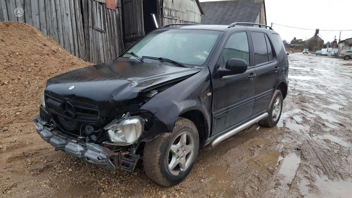 Mercedes-Benz ML230, kablys