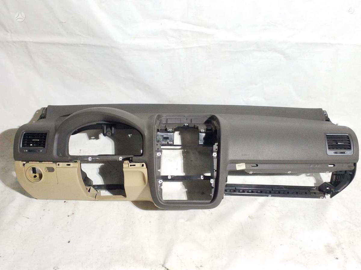 Volkswagen Jetta, 1K1857181, dalimis